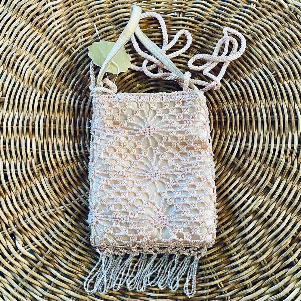 NWT La Regale pink vintage boho macrame beaded purse clutch small evening bag